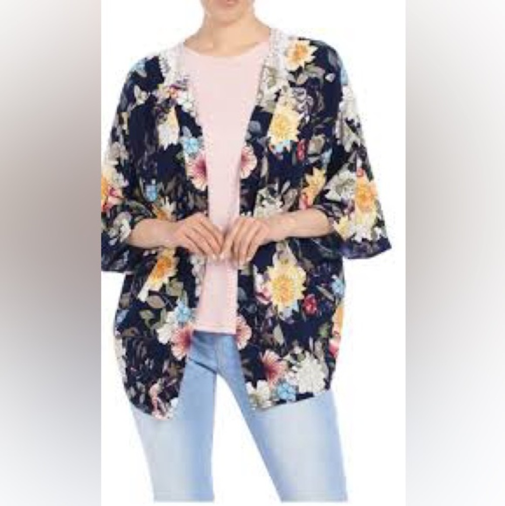 Coco + Carmen Lexi Floral Lace Collar Cardigan Flowy Boho Lightweight Size OS